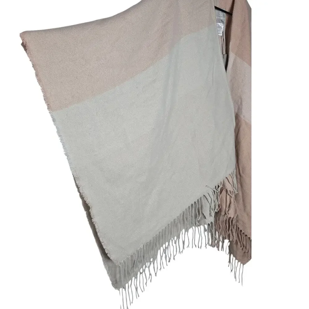 Soia & Kyo Pink & Cream Woven Fringed Scarfigan Shawl Wrap NEW Women's One Size